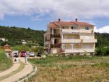 Appartamenti Beg sistemazioni confortevoli sono arredate con gusto per boravak.kuća confortevole lontano...