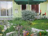 L'appartamento si trova nel mezzo del bellissimo eco-giardino, in una posizione tranquilla, a 2...