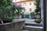 L'appartamento è moderna e completamente opremljen.Nalazi in un quartiere tranquillo, a soli 10...